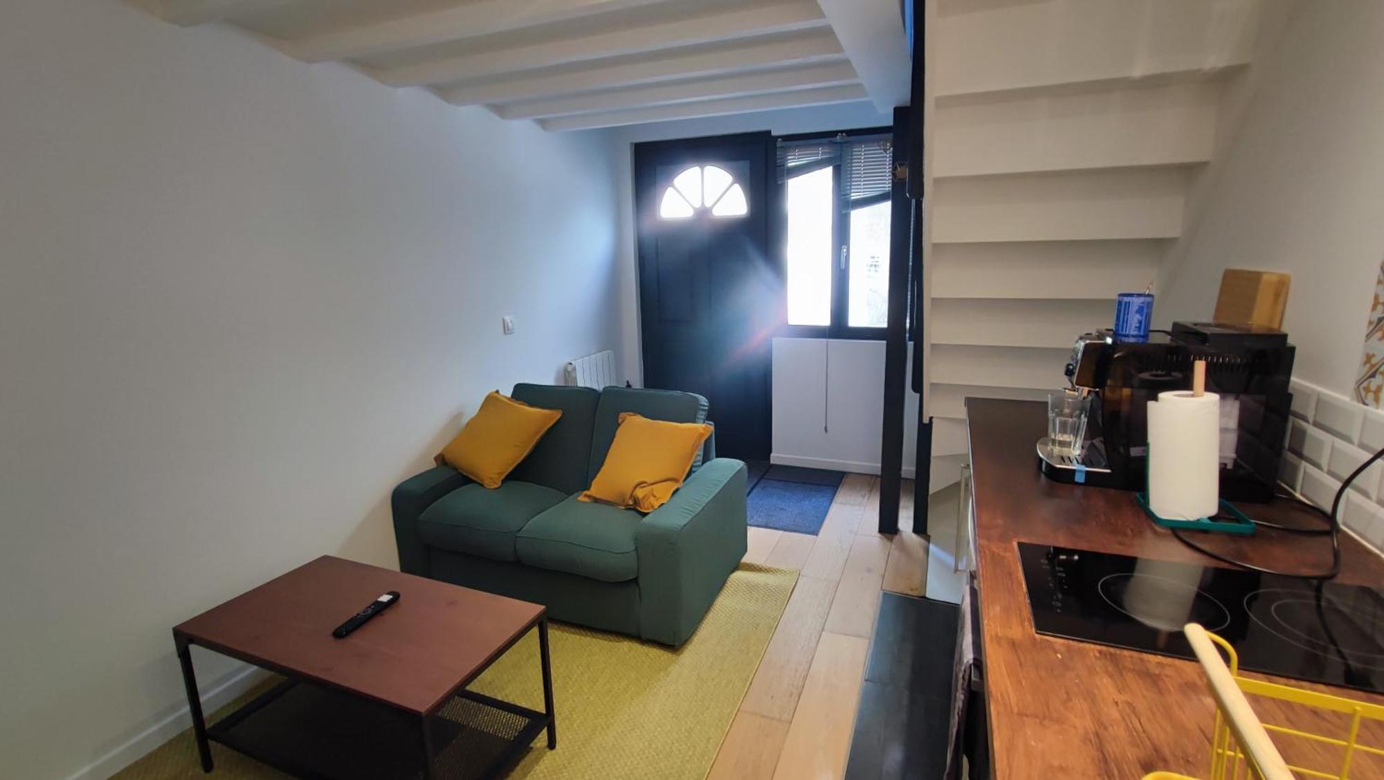 Apartment Tiny&green House 2